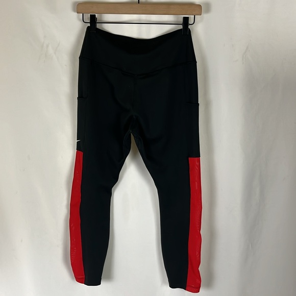 Nike Dri-Fit Women’s Leggings – Size Medium - Picture 3 of 5